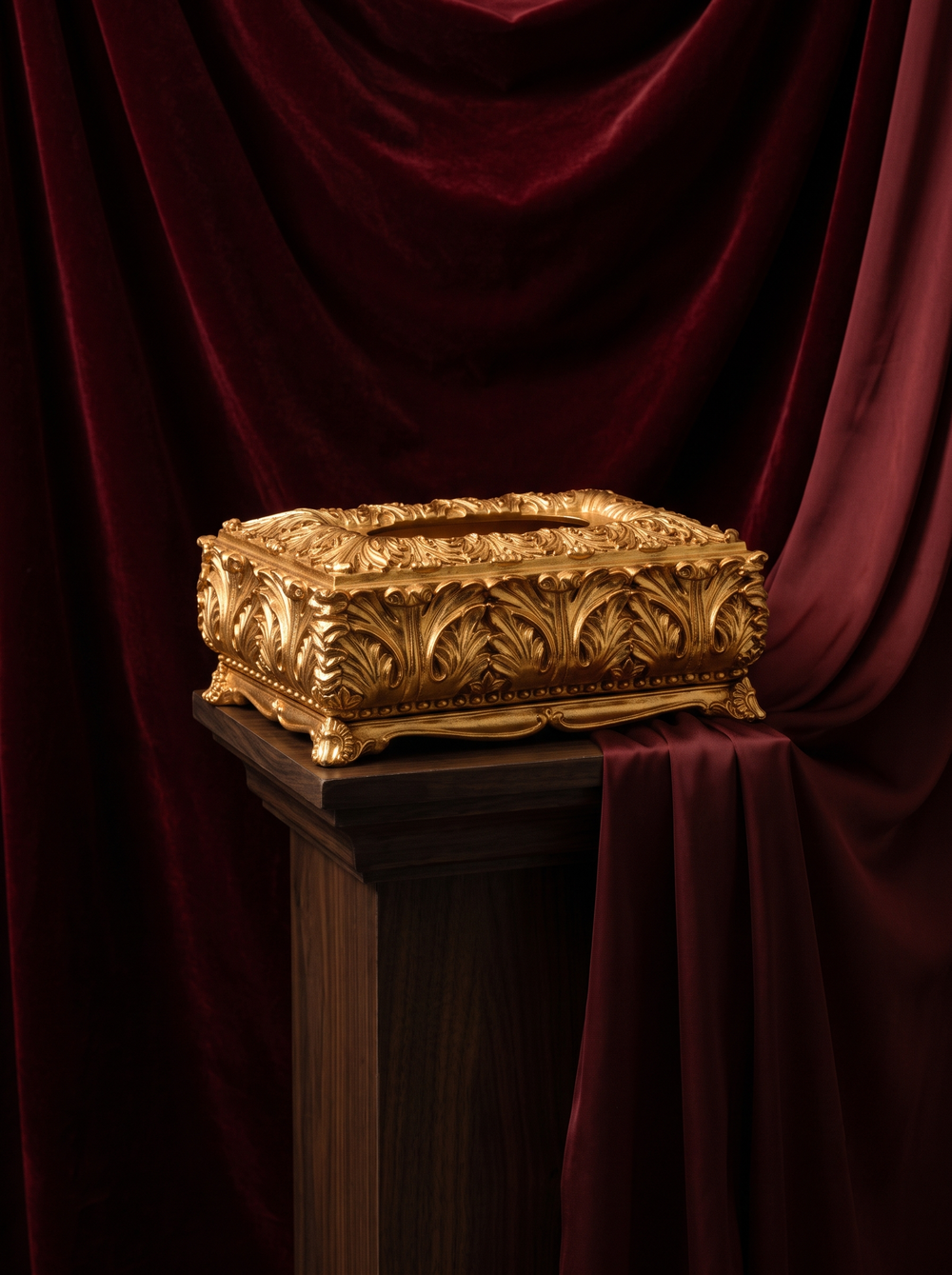 Gilded Acanthus Tissue Box
