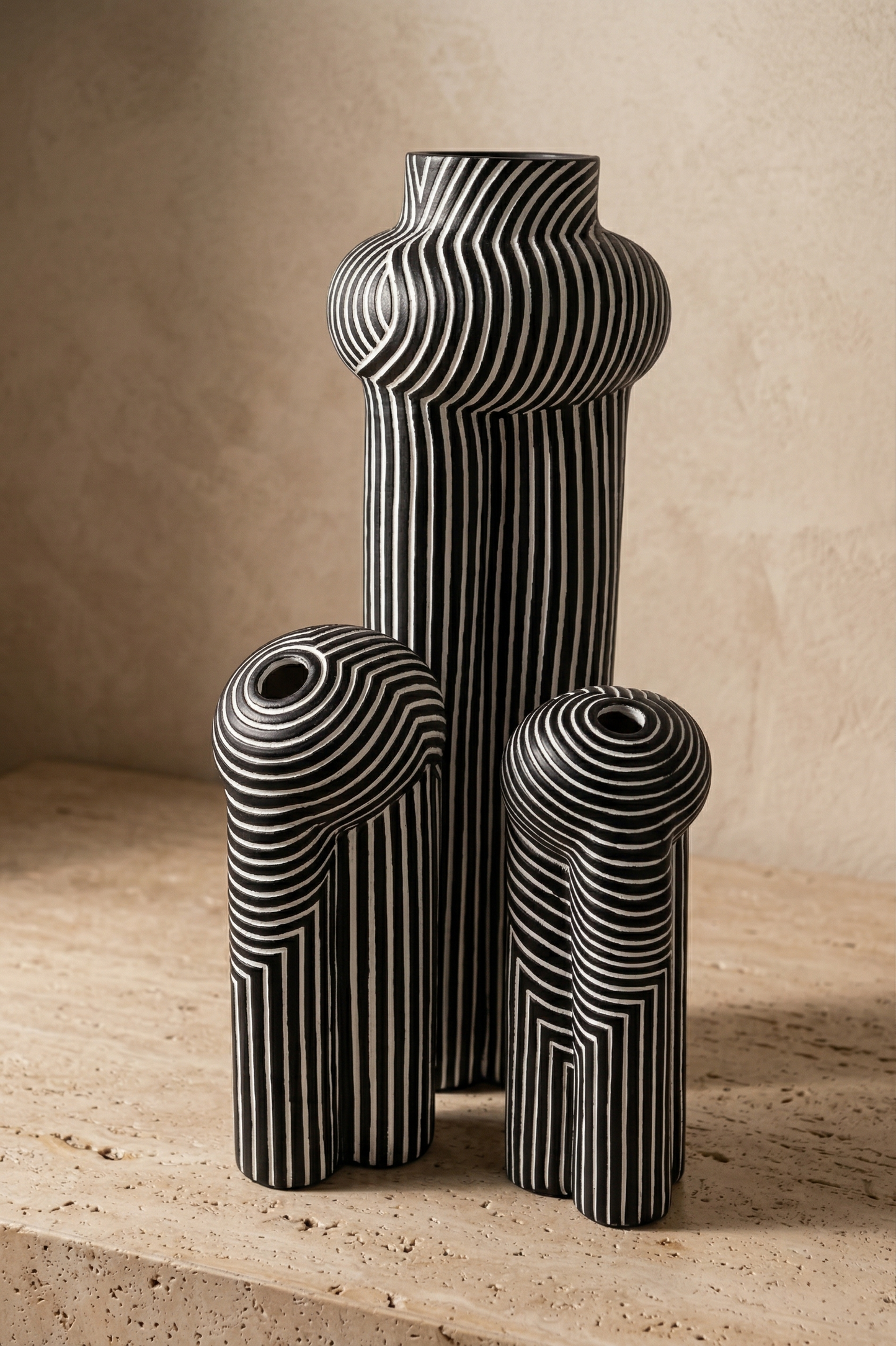 Memphis Noir Vase Set